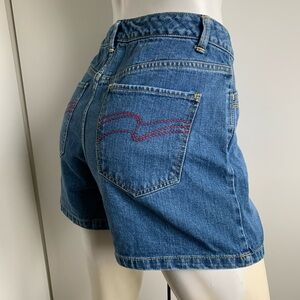 *Y2K* Tommy Hilfiger size 10 mom jean shorts high rise 100% cotton